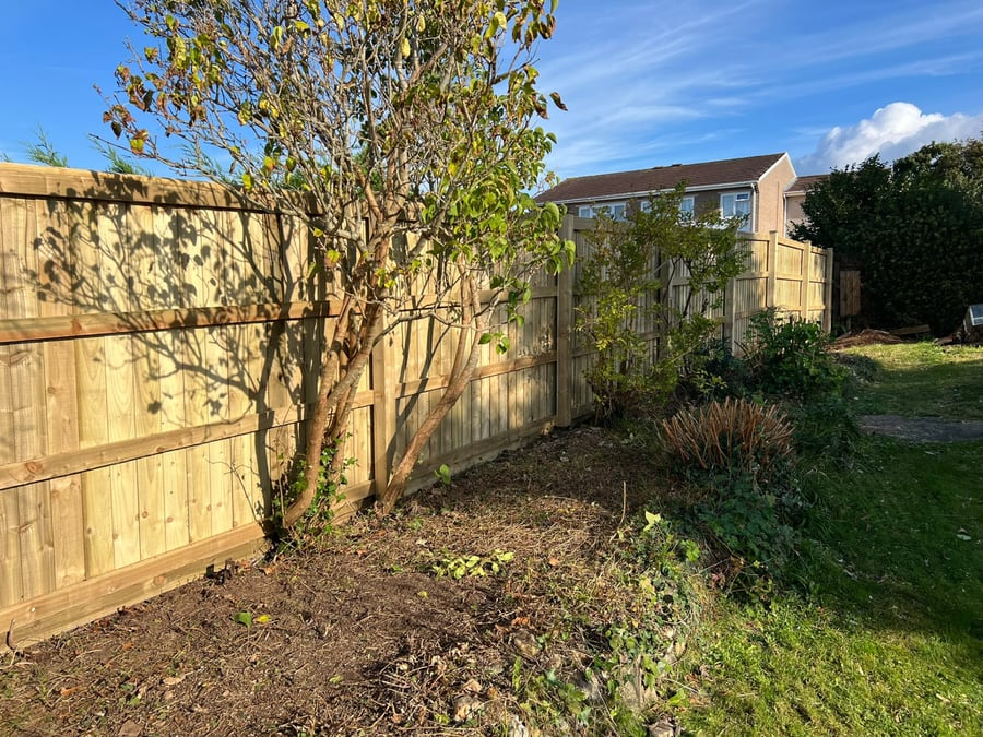 Fencing by PC Landscaping in South Devon: project photo 6